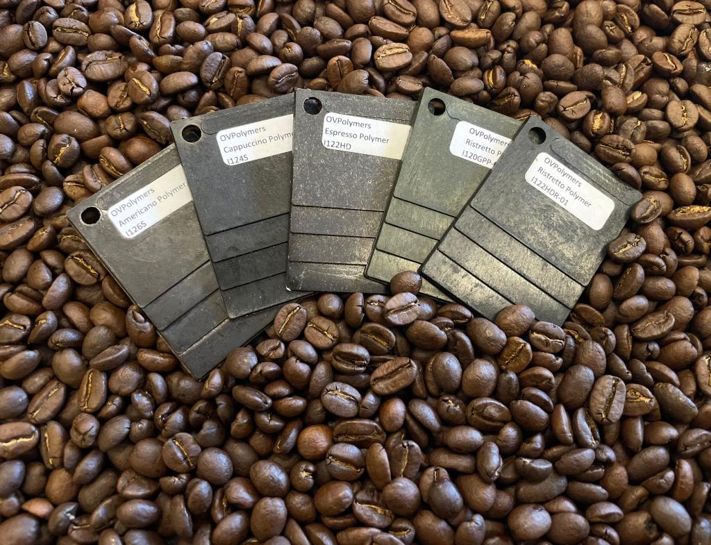 OVPolymers, Muster, Kaffee, Farbmuster, Kaffeerecycling, Polymere, Kunststoffe, Kunststoff, CoffeeBased, Kaffee-basiert